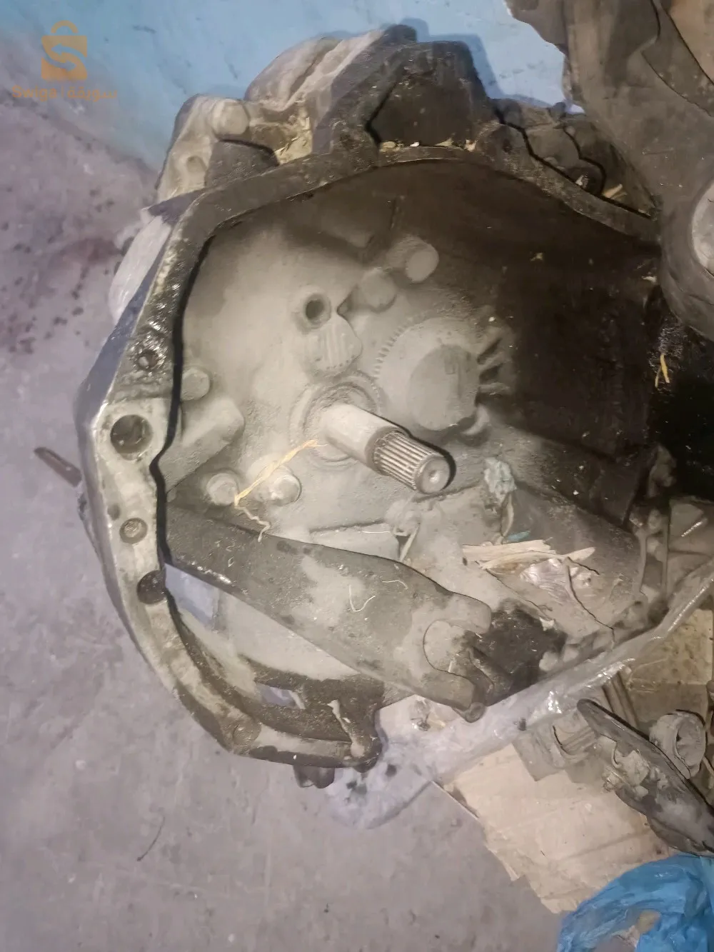 ابوات لاقونا للبيع لمن يهمه الامر يتصل 0676374995