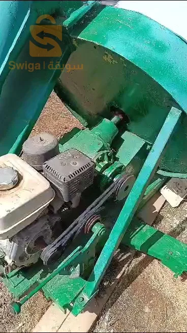 آلة رحي الاعلاف و التبن و الاغصان broyeur aliment