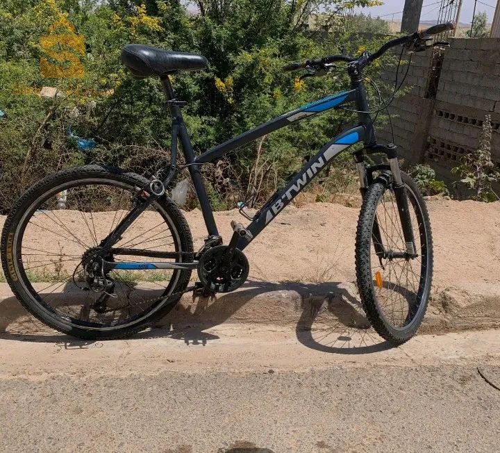 دراجة هوائية في حالة جيدة