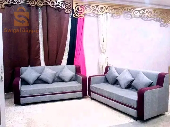 الارائك والكراسي