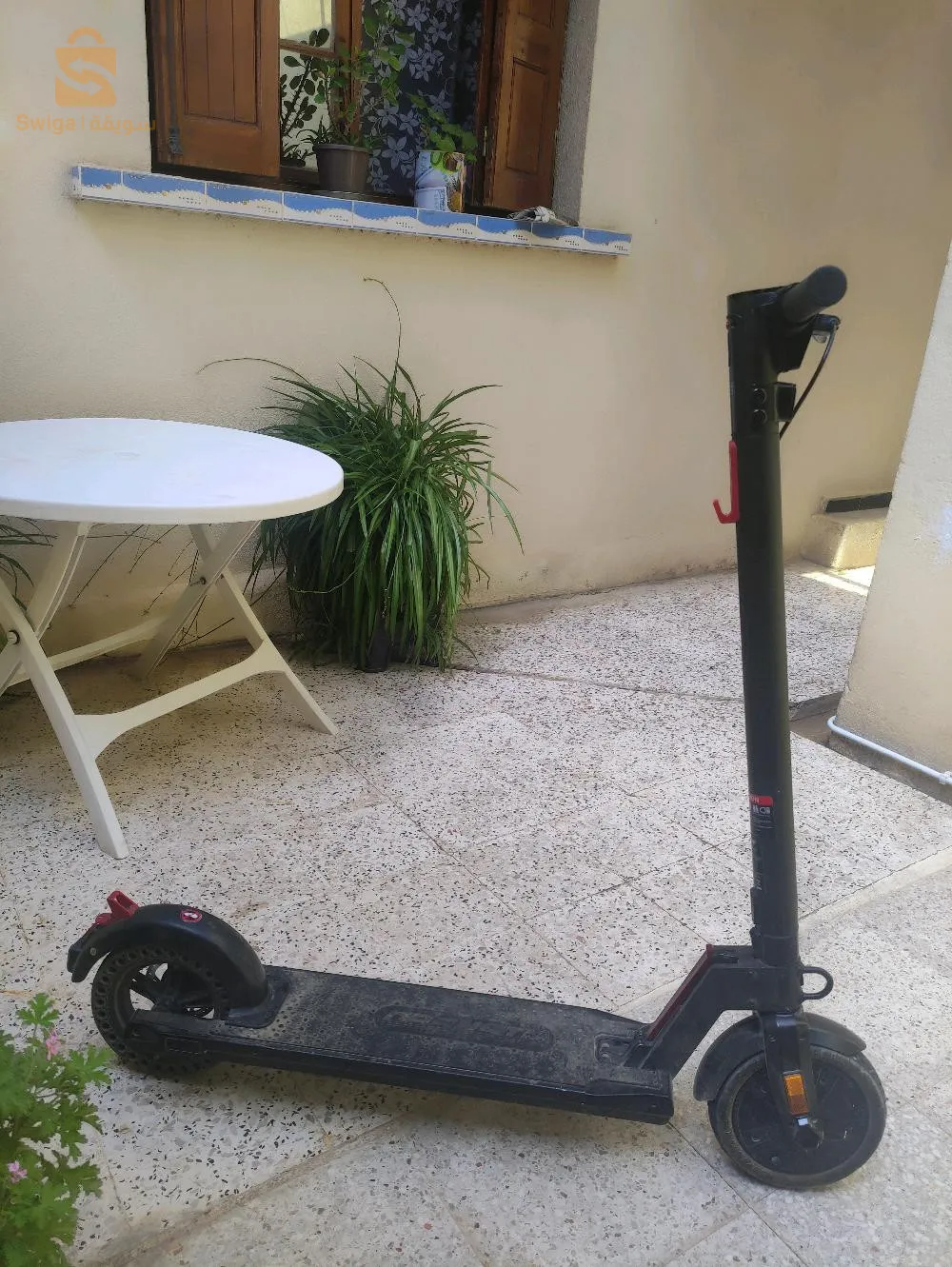 تروتينات اليكتريك تمشي25 km فساعة