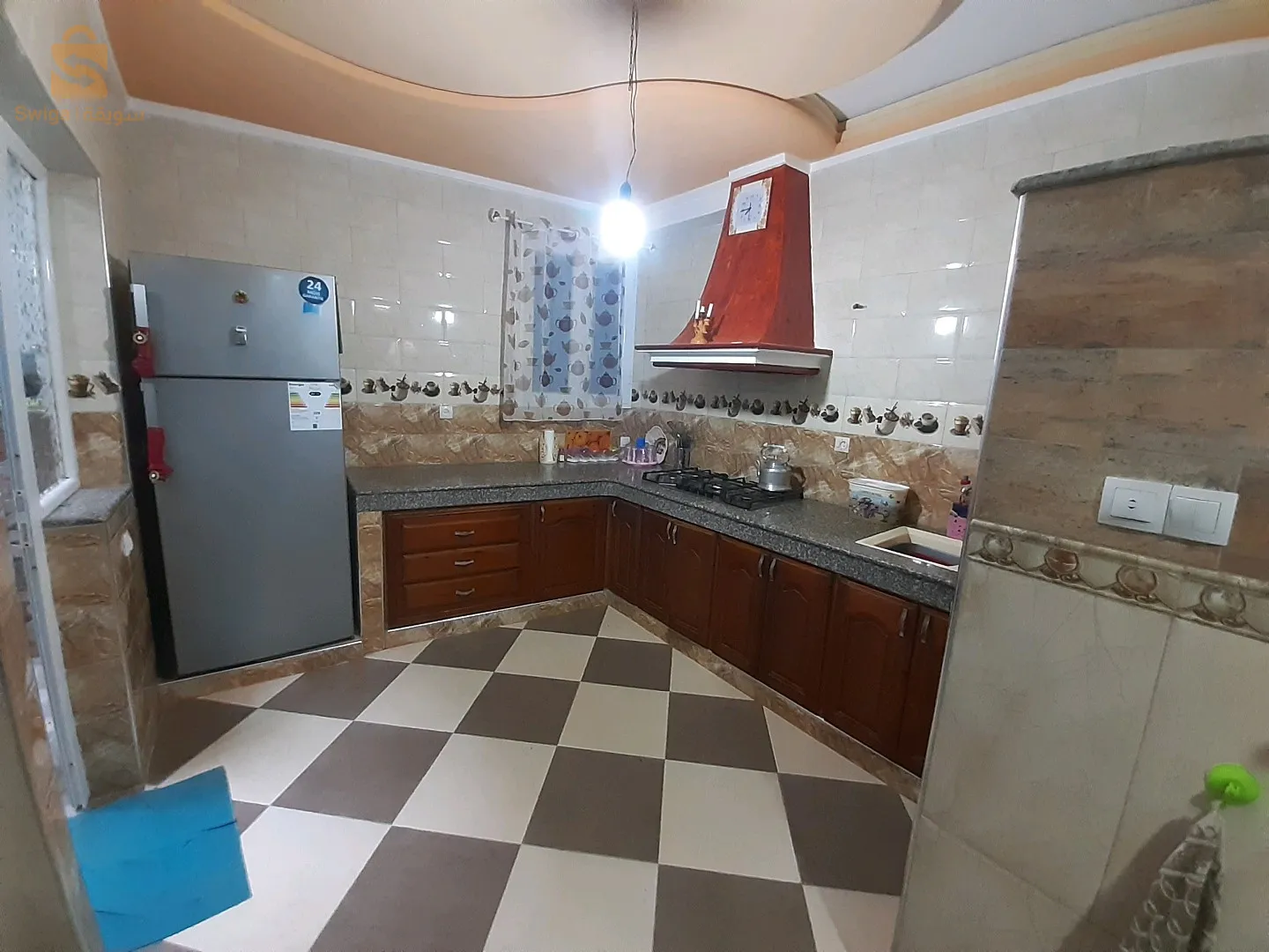 شقق مجهزة للكراء بشايب راسو مرسى بن مهيدي تبعد عن البحر حوالي 4.5كم.
