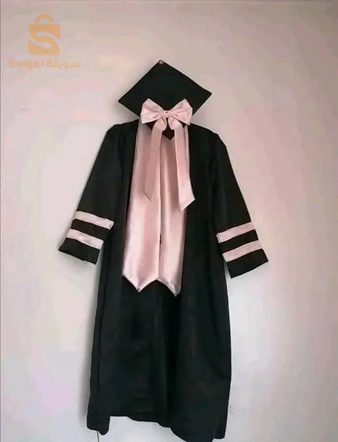 كراء ملابس التخرج بمختلف الالوان ، موديلات عصرية راقية للكراء و الشراء ✅ السعر ✅ الجودة ✅