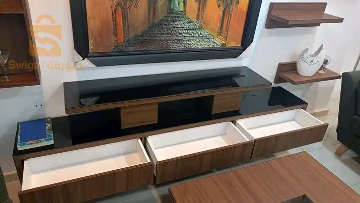 Meuble tv avec étagères