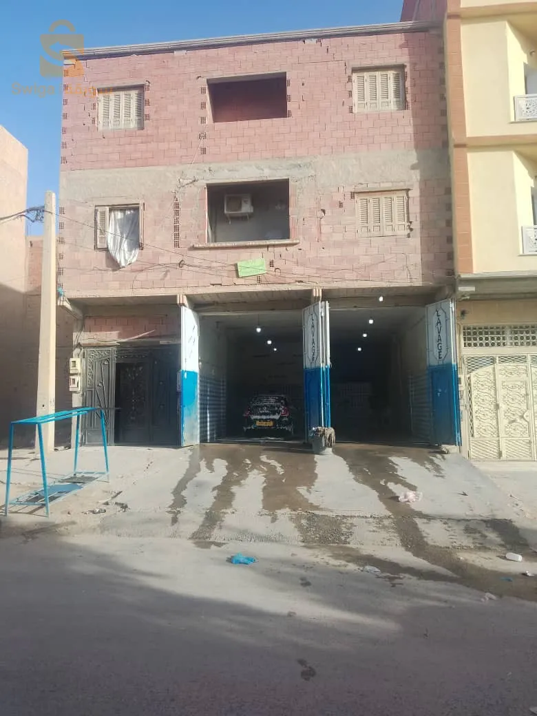 R+2 في موقع ممتاز