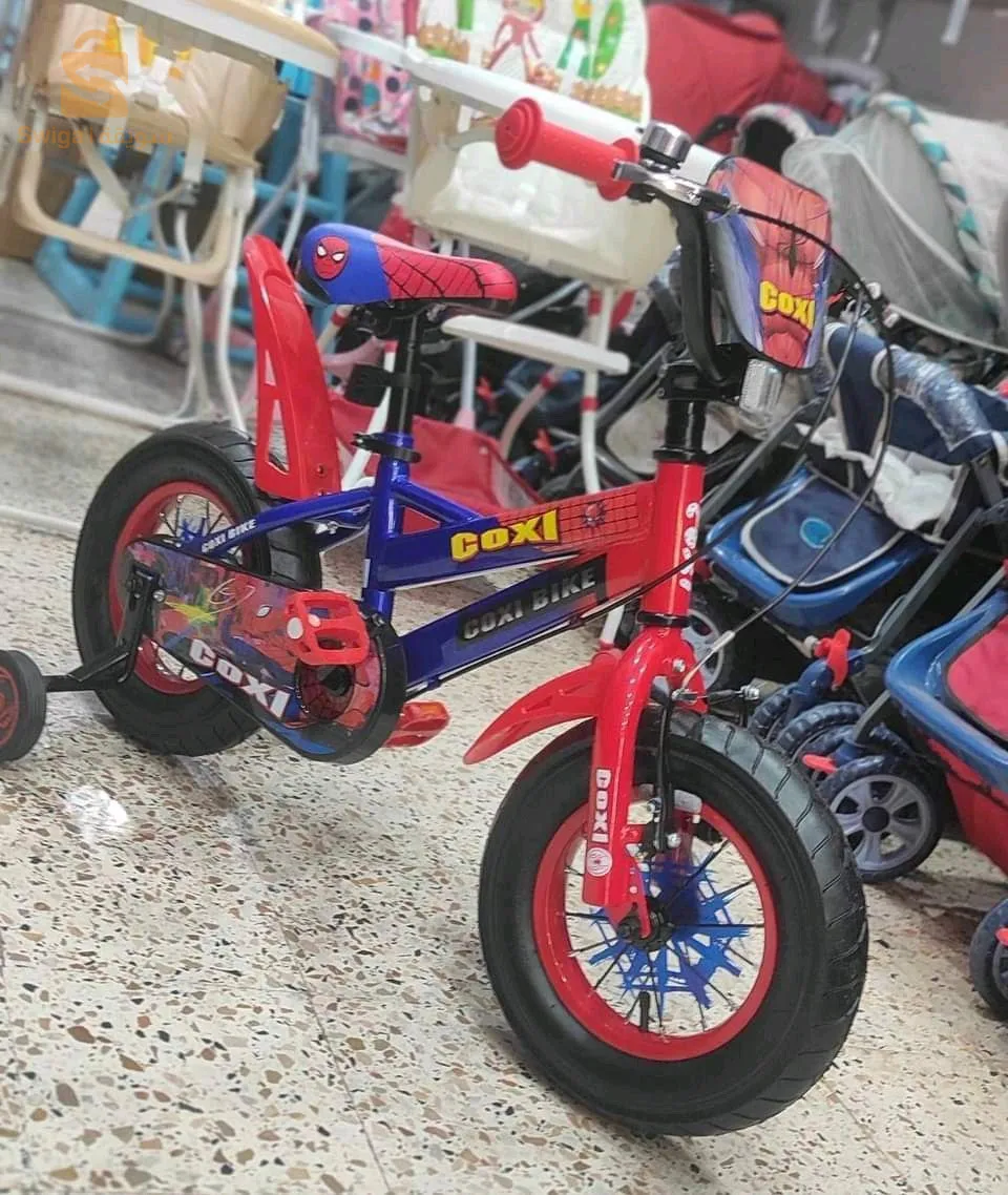 Vélo coxi 12 pouces spider man et fille  🇪🇸🇪🇸 3 à 5 ans 

✅️Importations 

✅️Coxi marque 

✅️4 roues