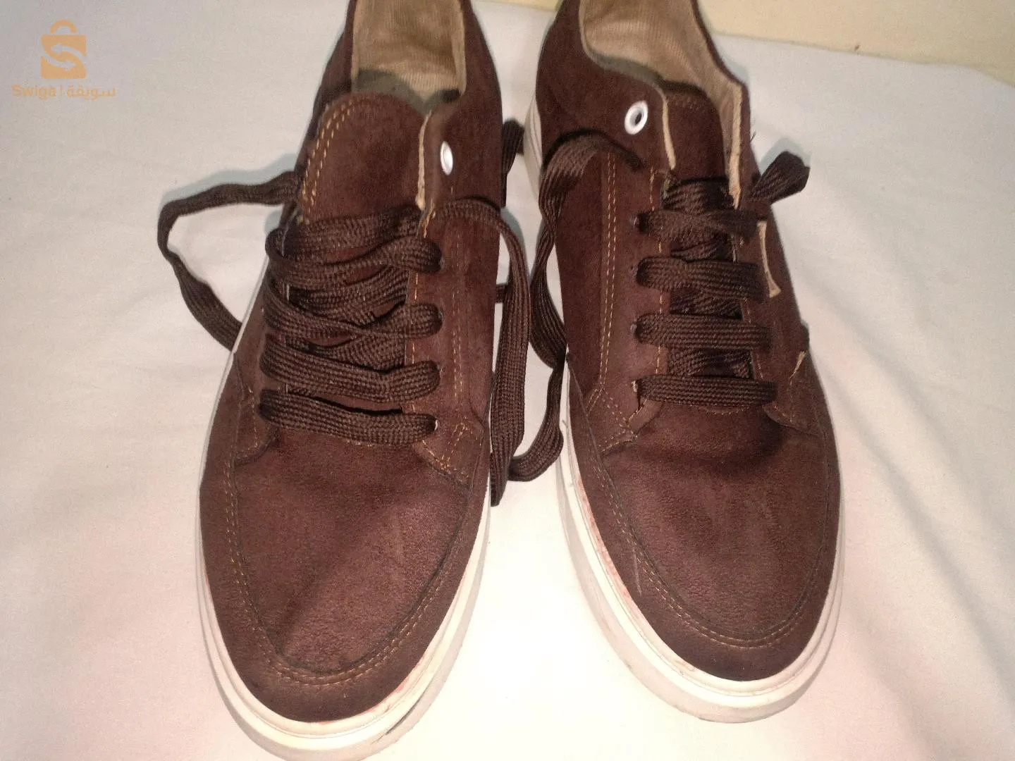 حذاء كلاسيكي