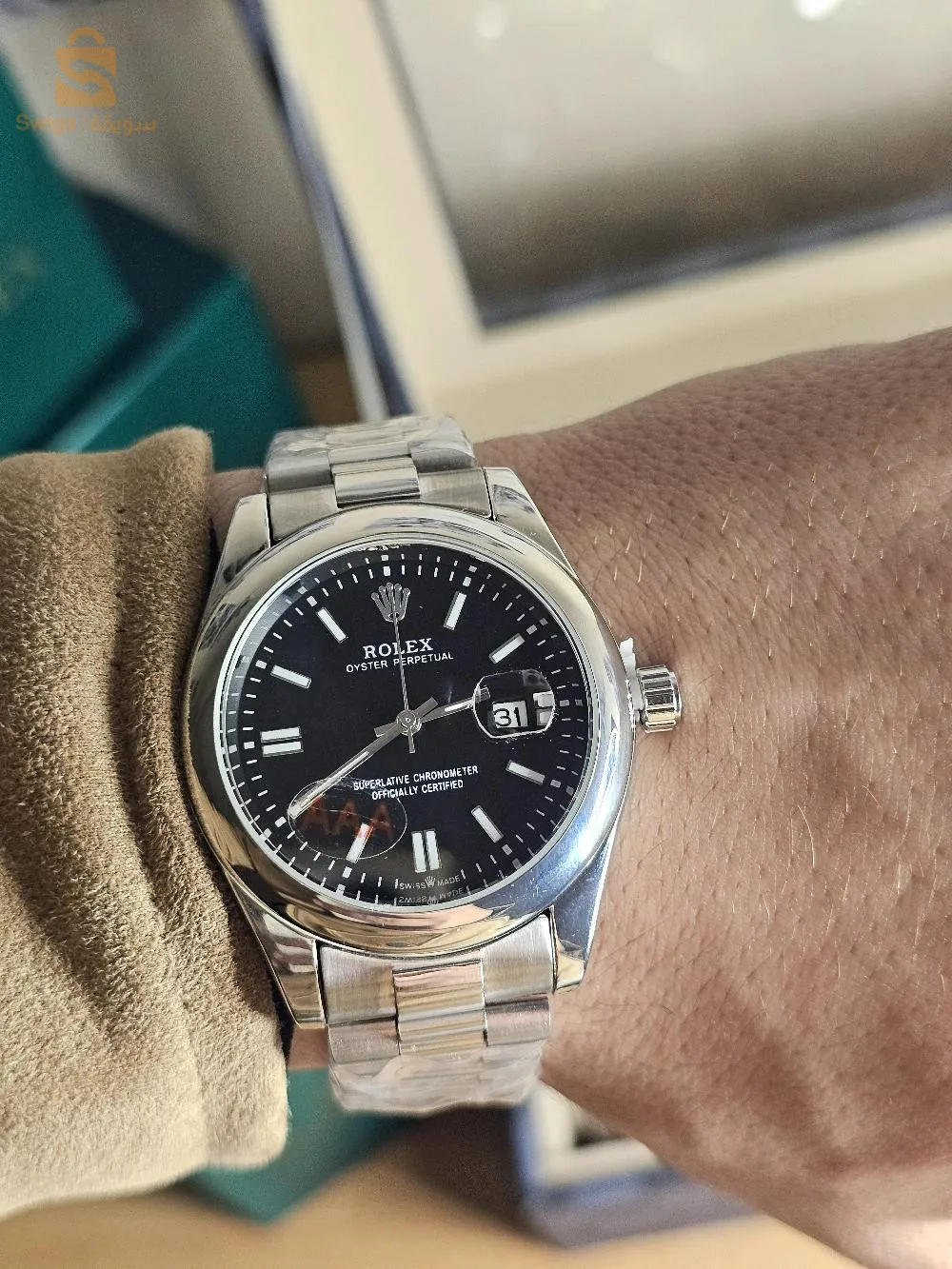 montre Rolex oyster perpetual La qualité AAA 👌 acier inoxydable 🦾 علامة رولكس 👑 موجودة على كل جزء من أجزاء الساعة داخل الساعة و على ظهر الساعة و في الجزء المخصص بتعديل الوقت و على قفل الحزام و على ظهر الحزام 👑👑👑