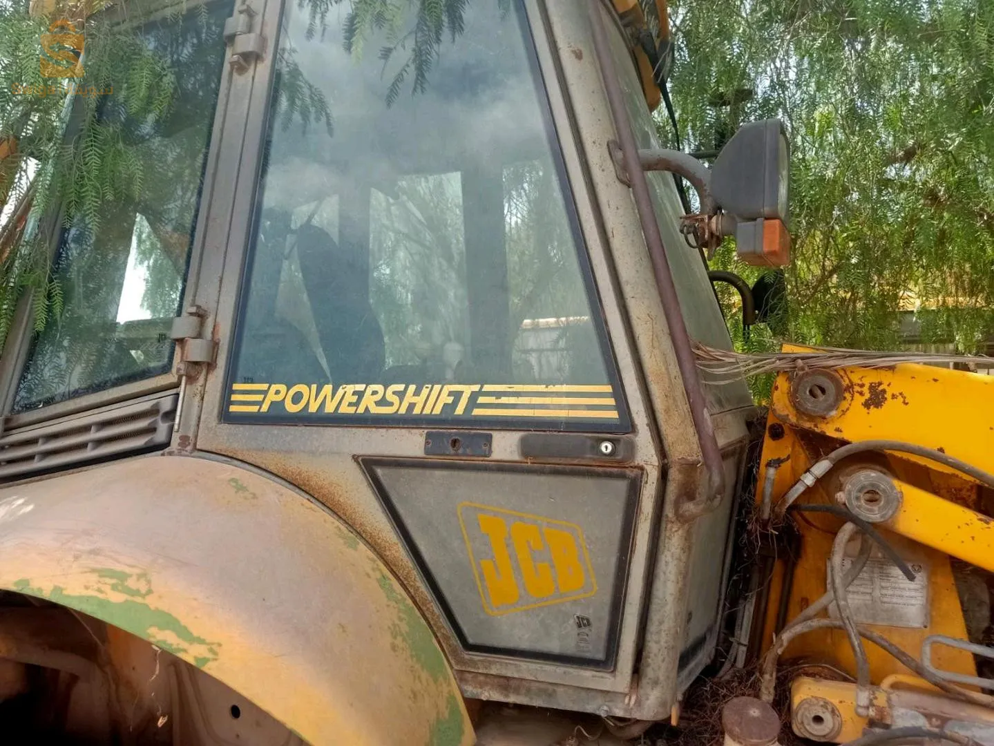 JCB 4CX