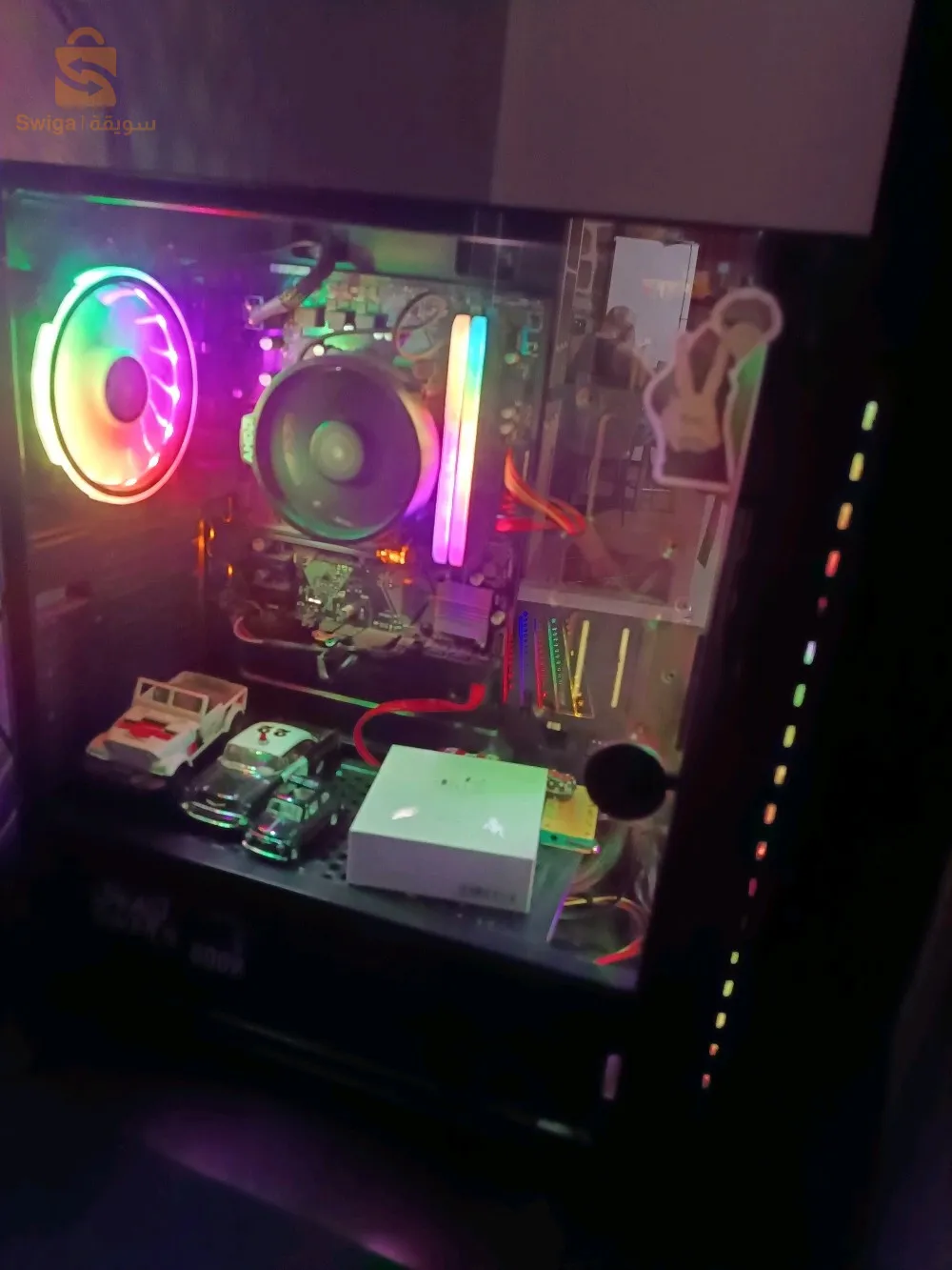 5600g
carte graphique Vega 8
RAM 16g 3400hz RGB
carte mère Asus b450m-k
SSD 512g
boitier raidmax f01
alimentations 600w
écran matos msg 241
clavier redragon k617 fizz
souris Razer death adder