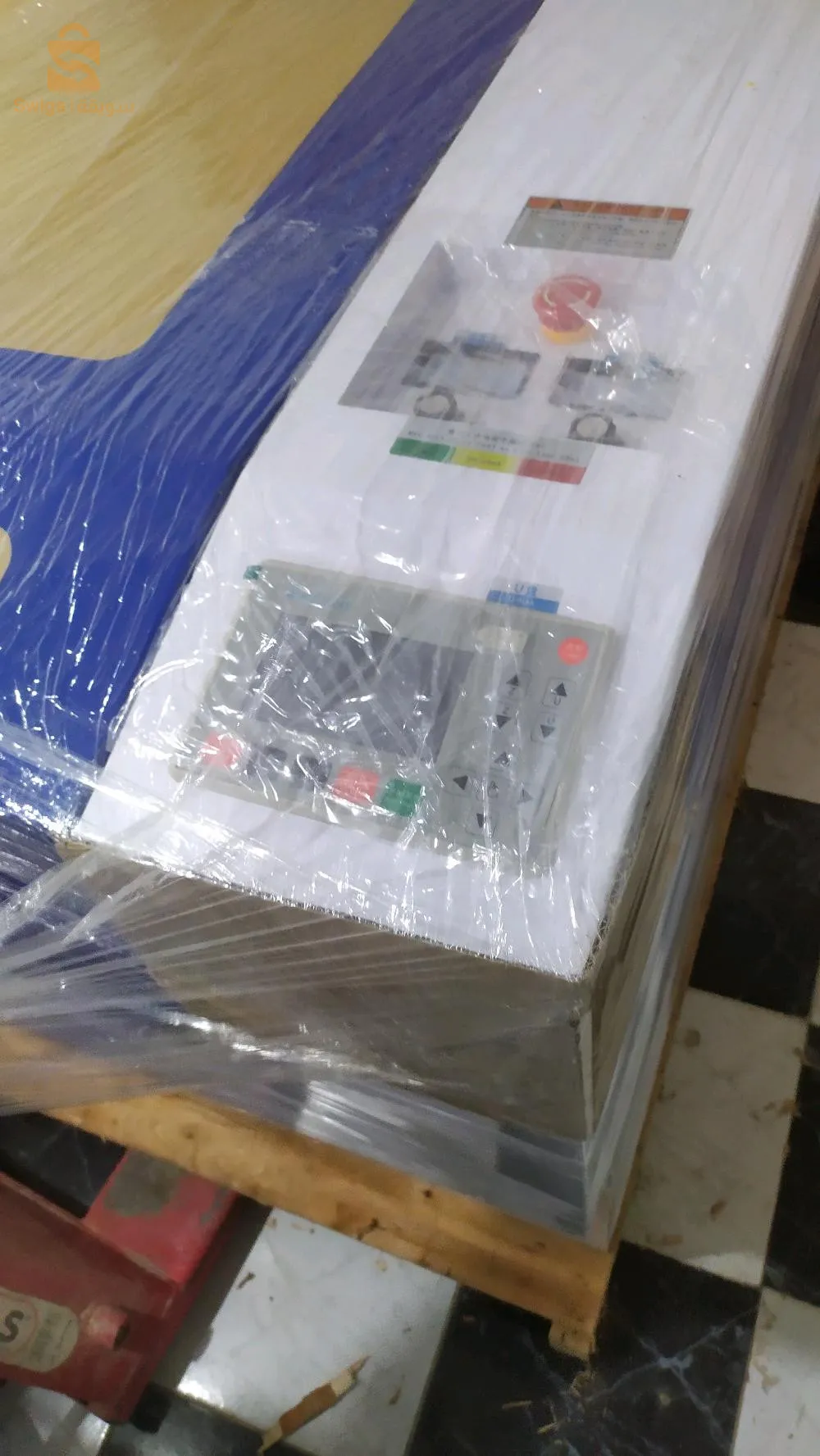 laser cutting machine