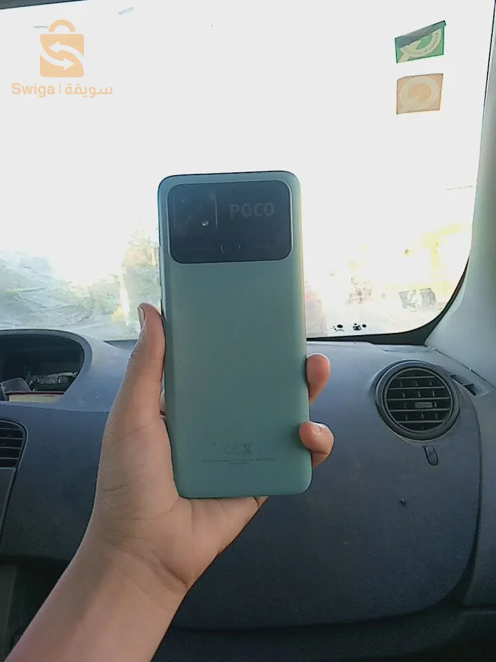 poco c40 
4/64