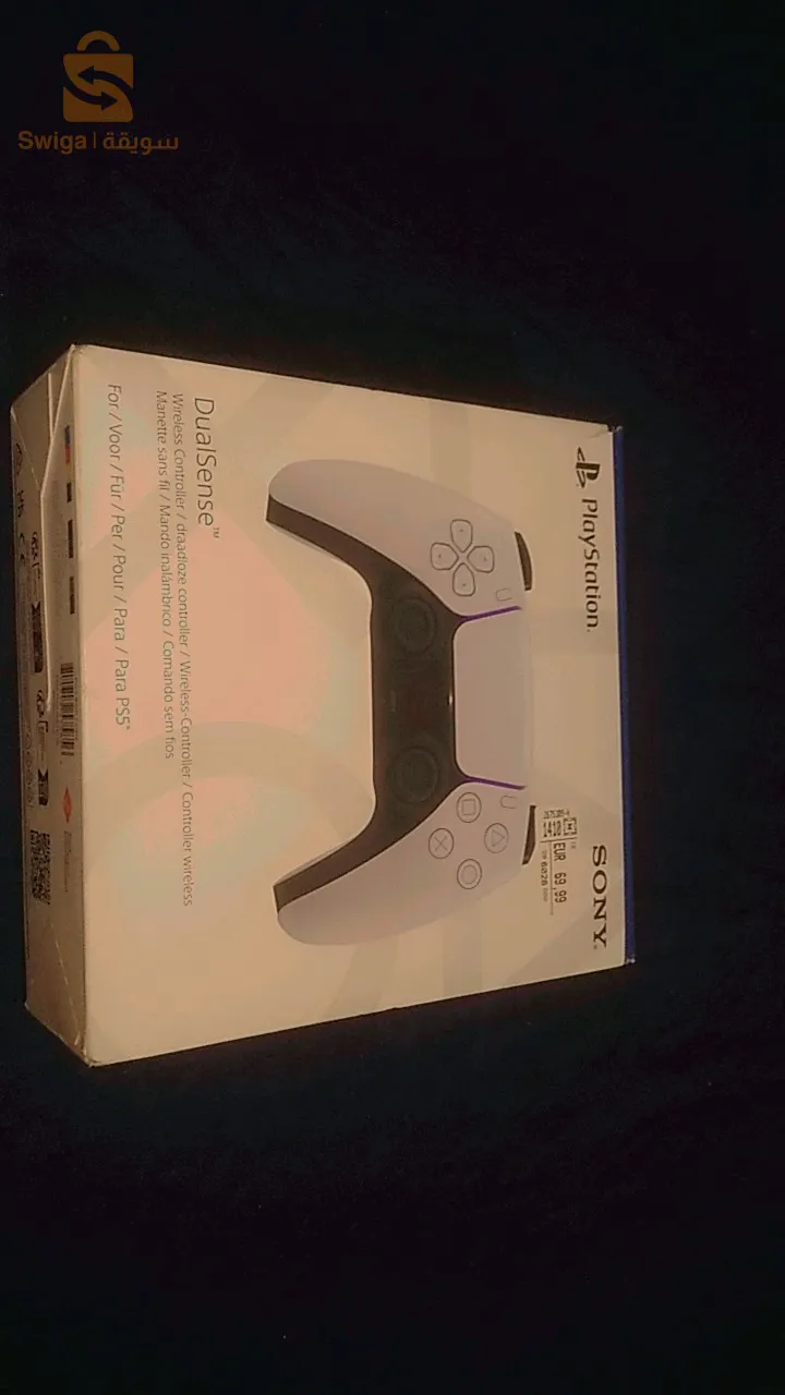 منات ذراع بلاي ستيشن 5 جديد غير مستعمل
