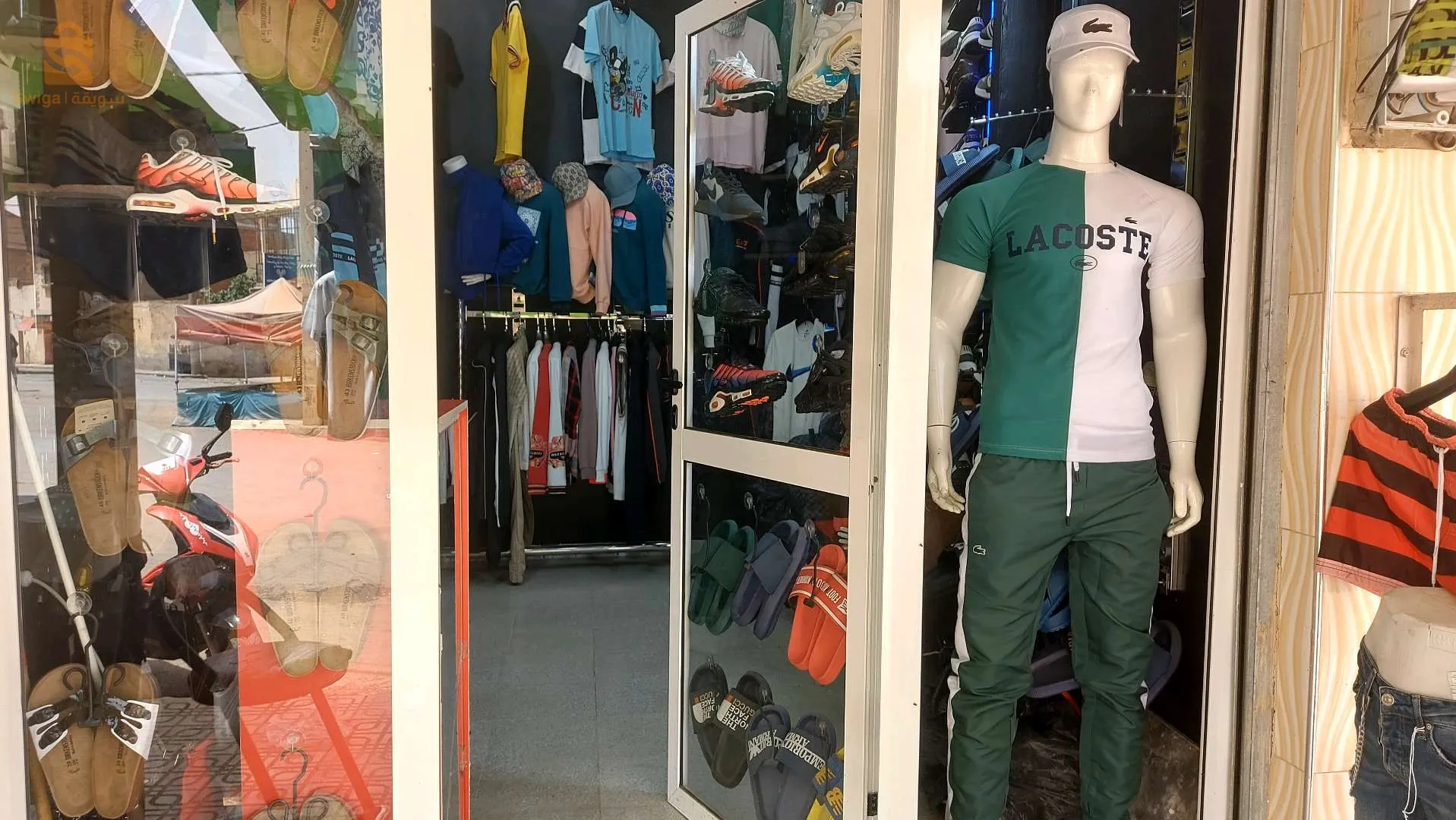 محال رجال للبيع كله