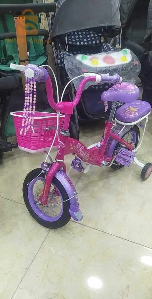 Vélo coxi 12 pouces spider man et fille  🇪🇸🇪🇸 3 à 5 ans 

✅️Importations 

✅️Coxi marque 

✅️4 roues