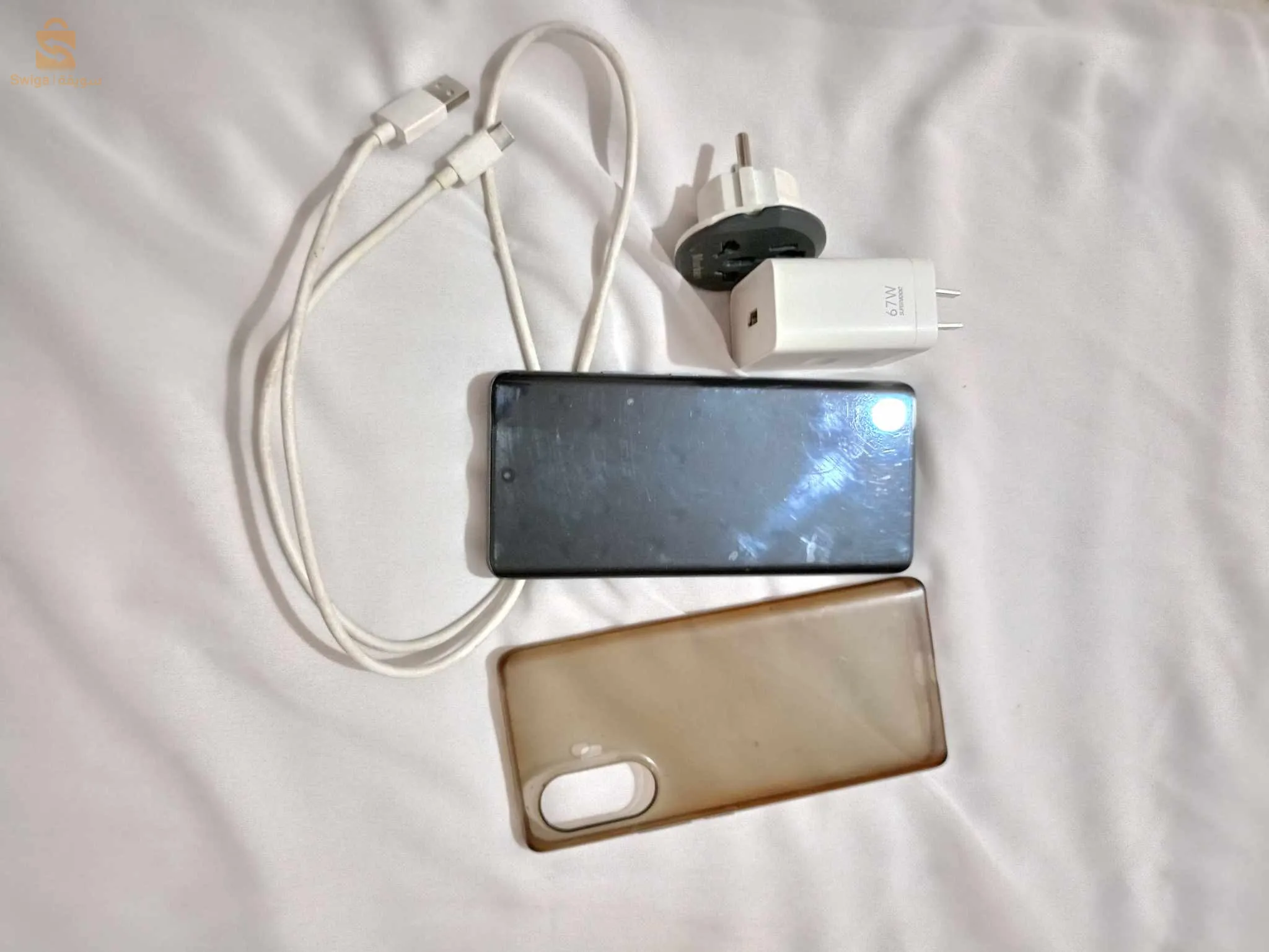 السلام عليكم 
خاوتي كاينrealme10 pro+
8/128
مستعمل نظيف
ليسوم مليح بصحتو