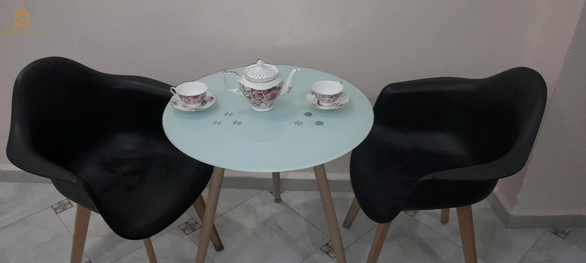 طاولة دائرية