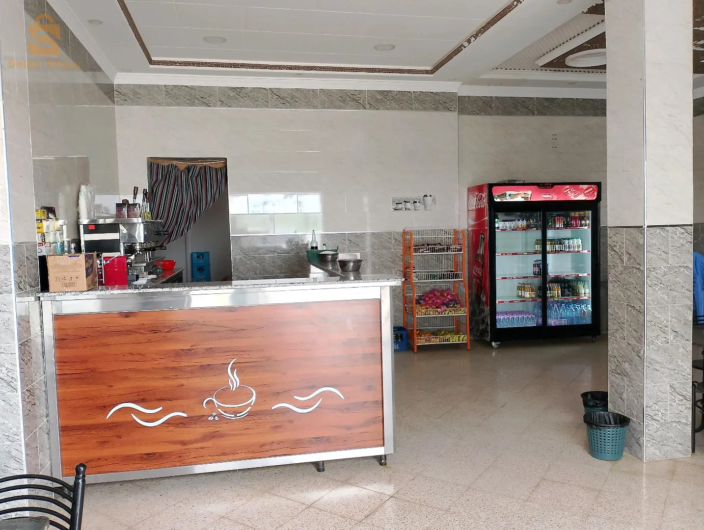 عتاد ومستلزمات مقهى