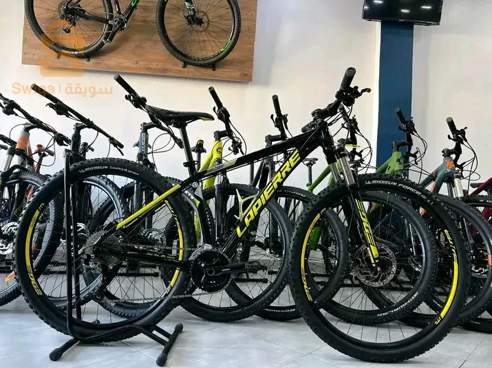 Velo  � 𝙇𝘼𝙋𝙄𝙀𝙍𝙍𝙀 𝙀𝘿𝙂𝙀 329 ��