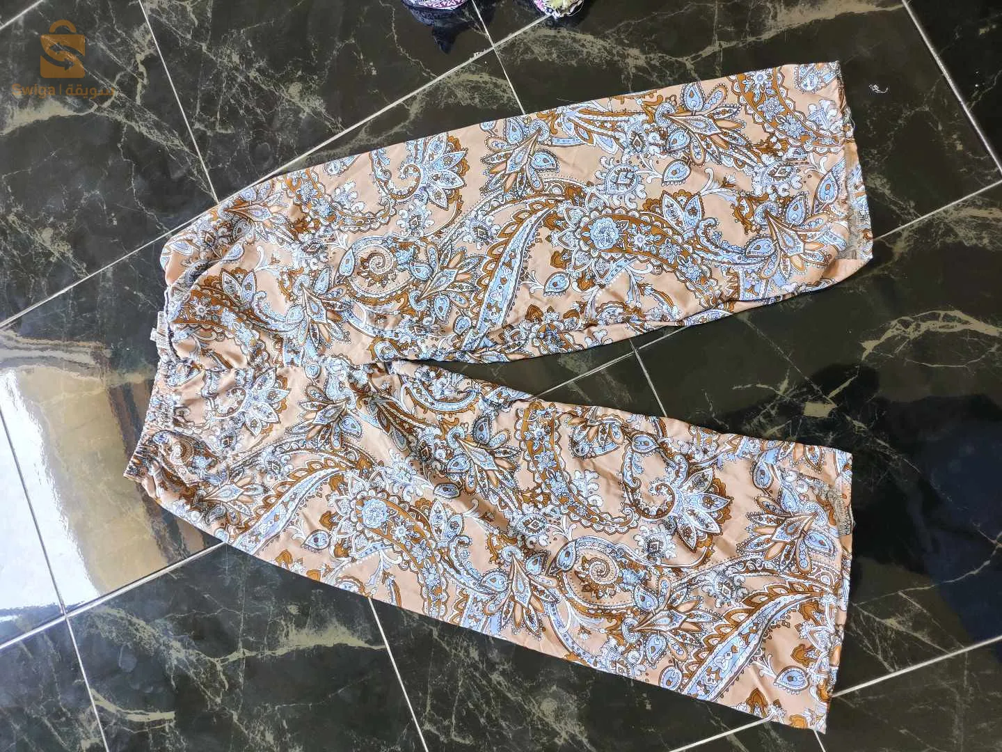 Pantalons pour femmes à vendre