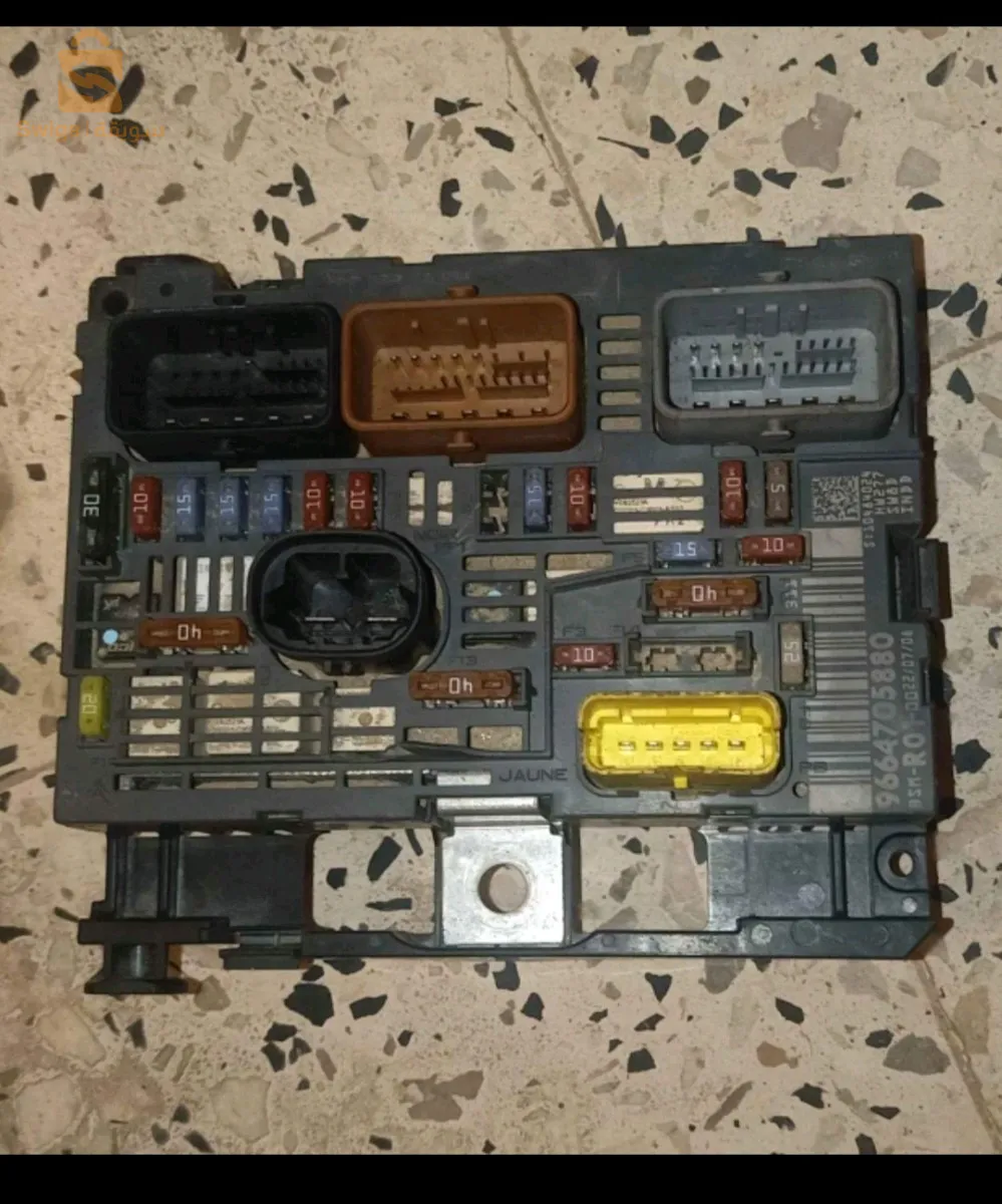 boit visible 207 1.6 hdi