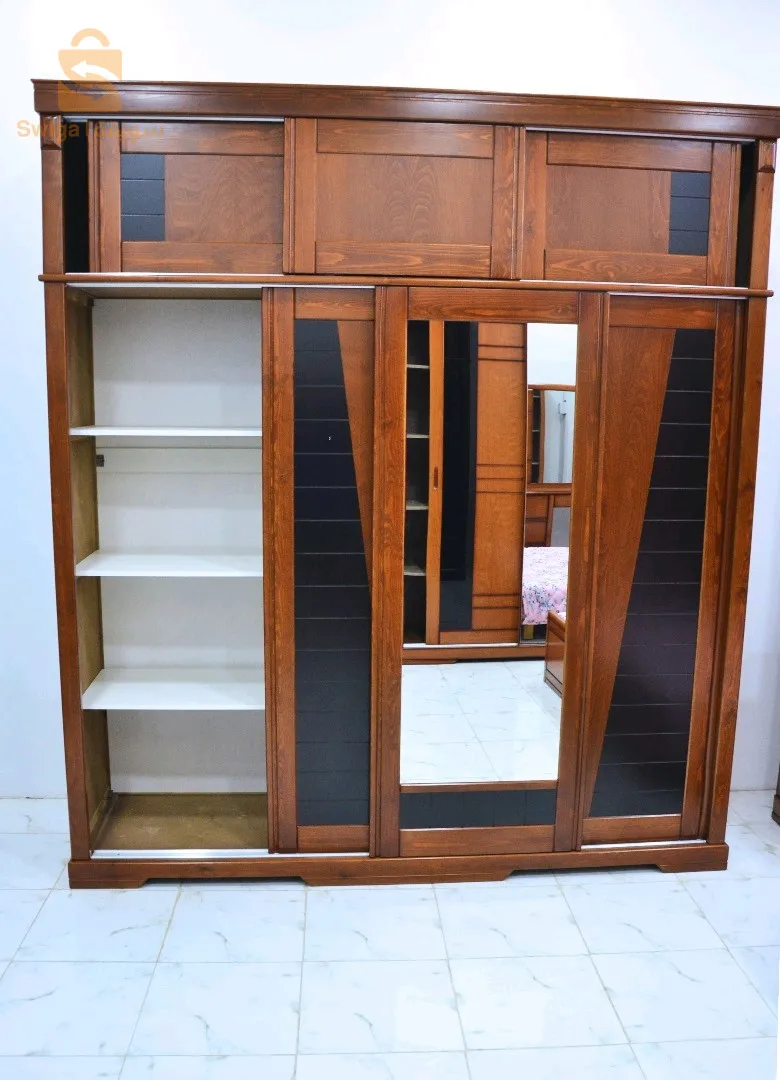 dressing en bois rouge