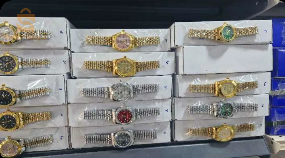 ساعات نسائية