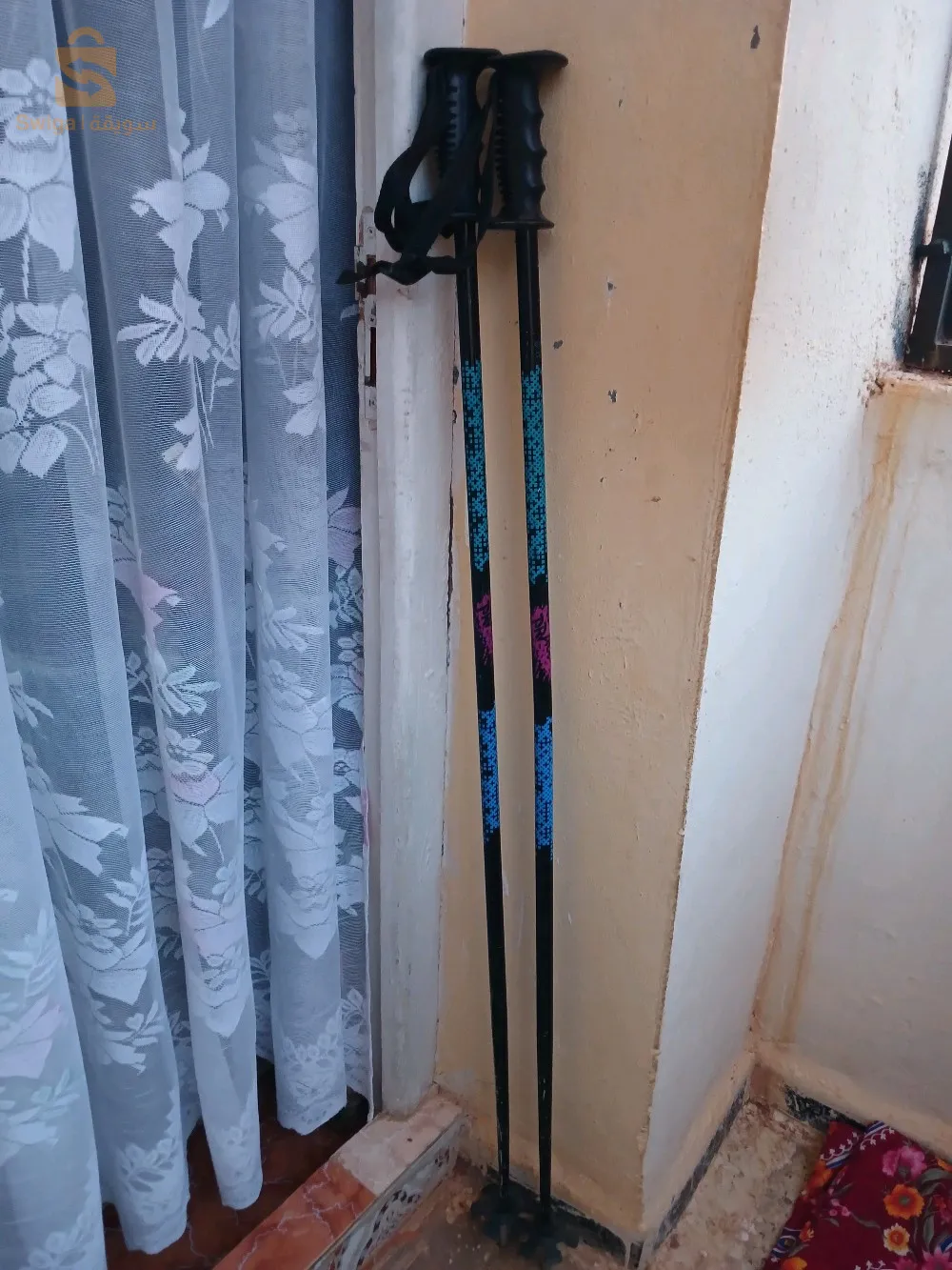 Batons de randonnées pr la neige