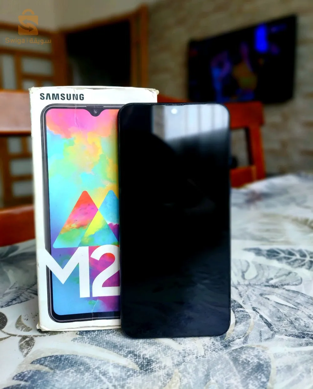 Samsung M20