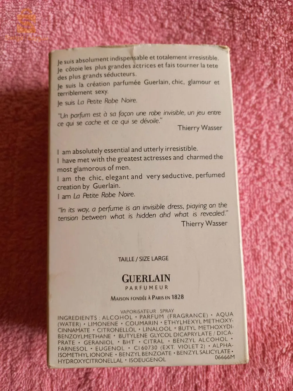 La Petite Robe Noire