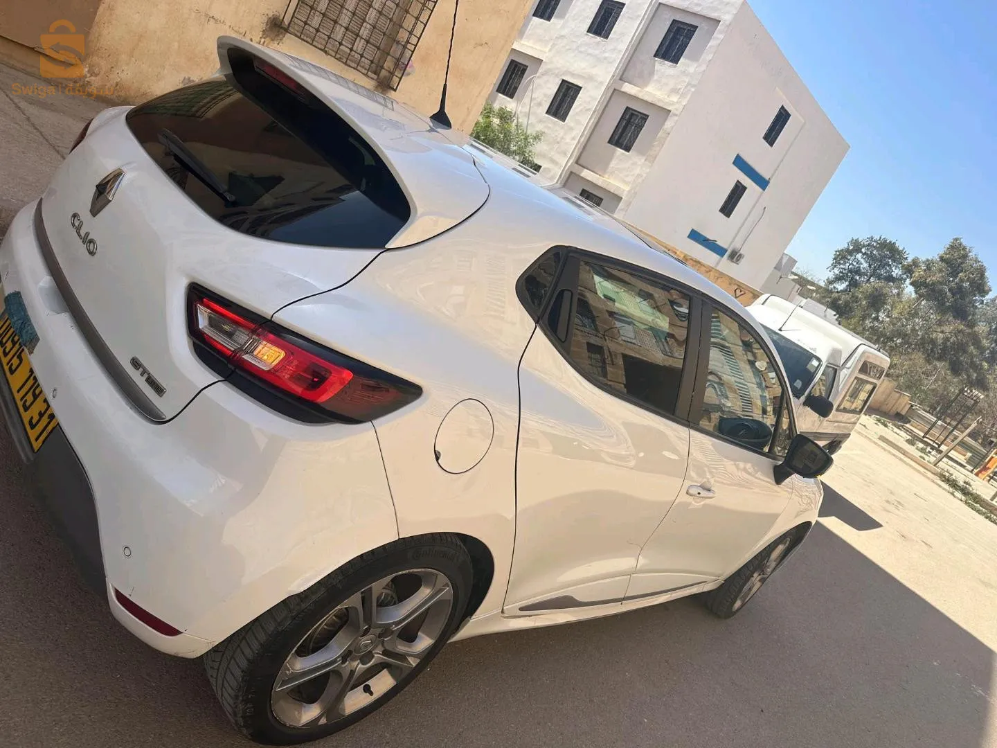 une belle voiture Clio4 gtline