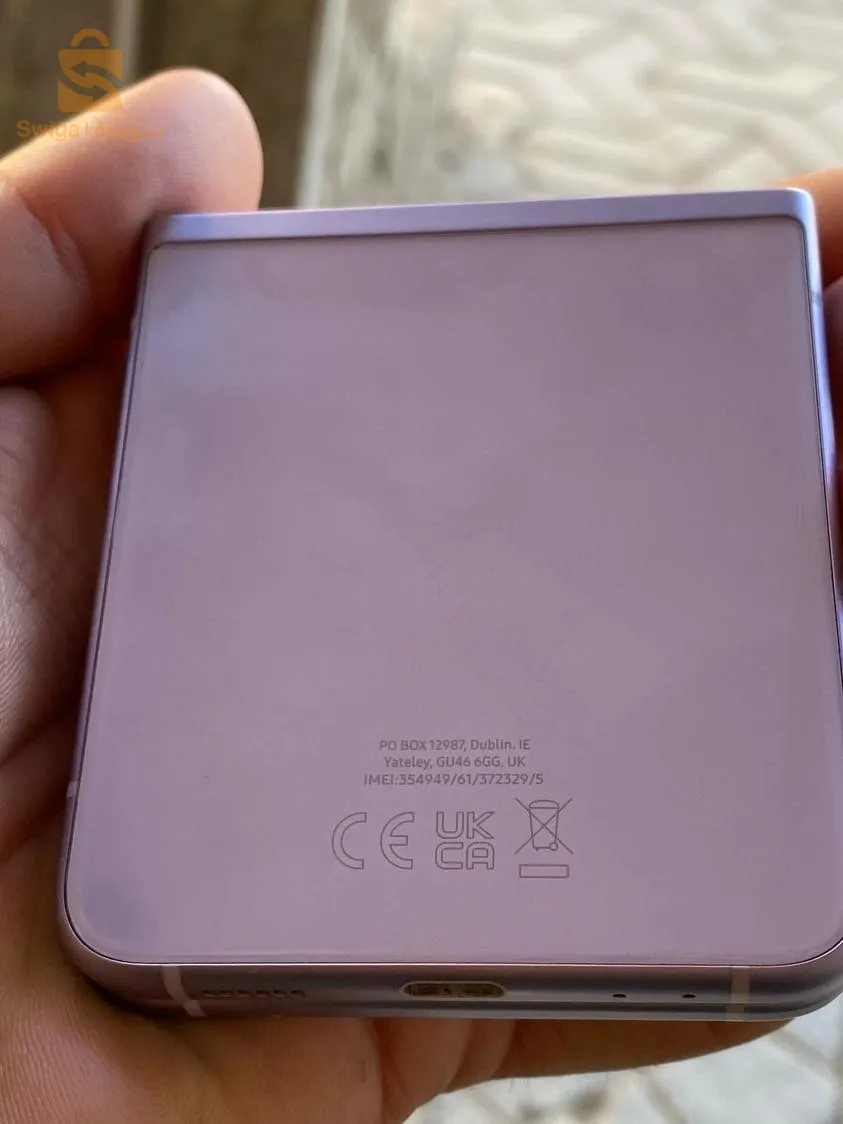 z flip 3