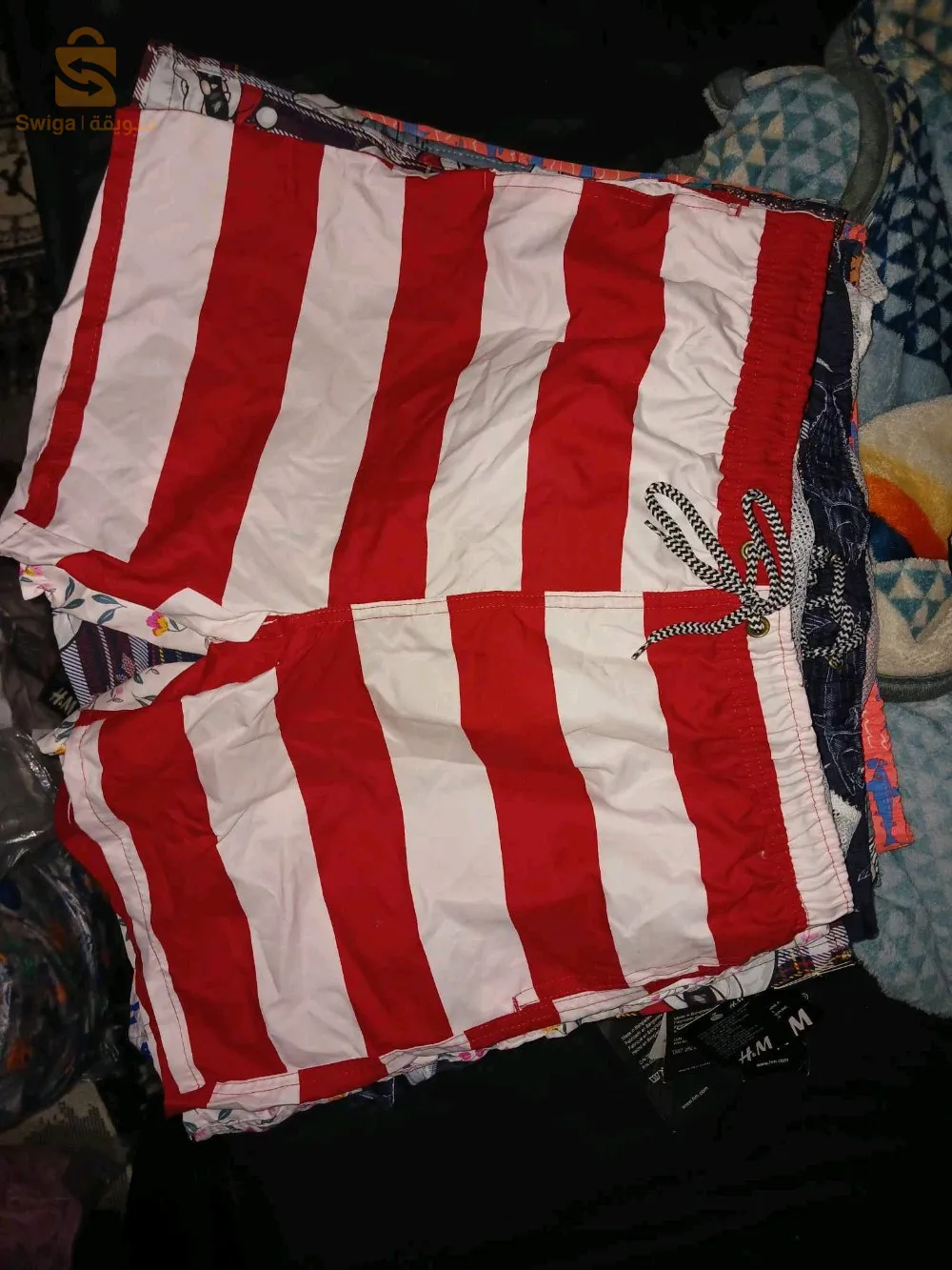 Short HM importé authentique