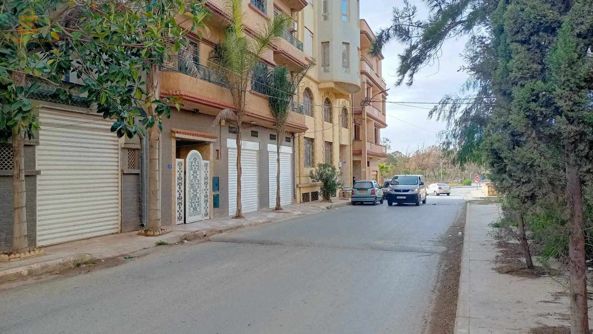 FOR SALE a villa with a surface area of 250m² ideally located in CANASTEL, ORAN (between round point look and canstal karma en route)

The ground floor consists of an open space dining room on the entrance, bathroom, kitchen and large living room accessible on the backyard and another bedroom, 2 electric garage that can hold 2 vehicles and front courtyard .

1st level: 3 bedroom, bathroom

common and large terrace, one bedroom has a bathroom, dressing room and a private balcony. One bedroom has a dressing room and a balcony. One bedroom has private access to the terrace overlooking the Canastel forest, sea and Santa Crus with the most beautiful sunset

2nd level: Open space with laundry room and access to

a roof overlooking terrace and courtyard -Each room has its own electric windows, fireplace and air conditioning.

Contact: 0658192093