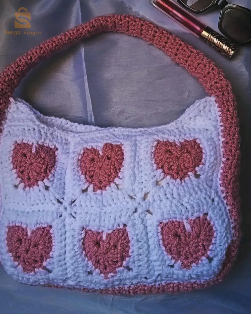 حقيبة مصنوعة يدويا بالكروشي
