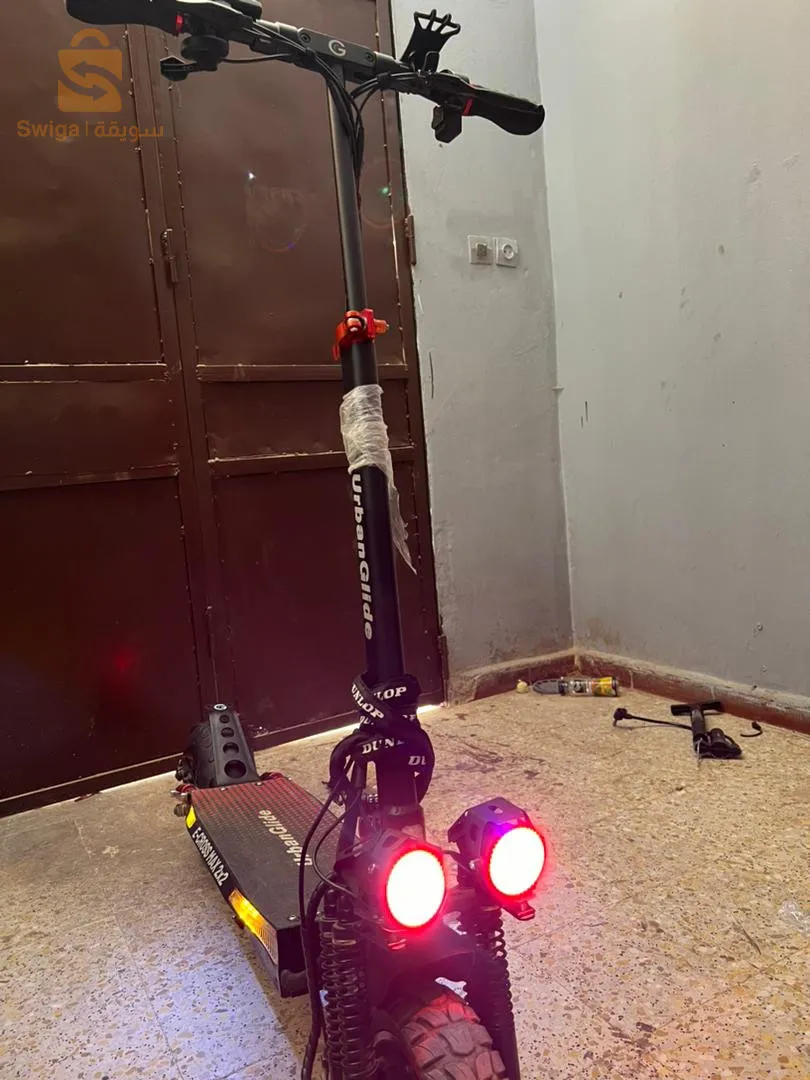 trotinette Urbanglide 
machya 156km
vitesse max 70km