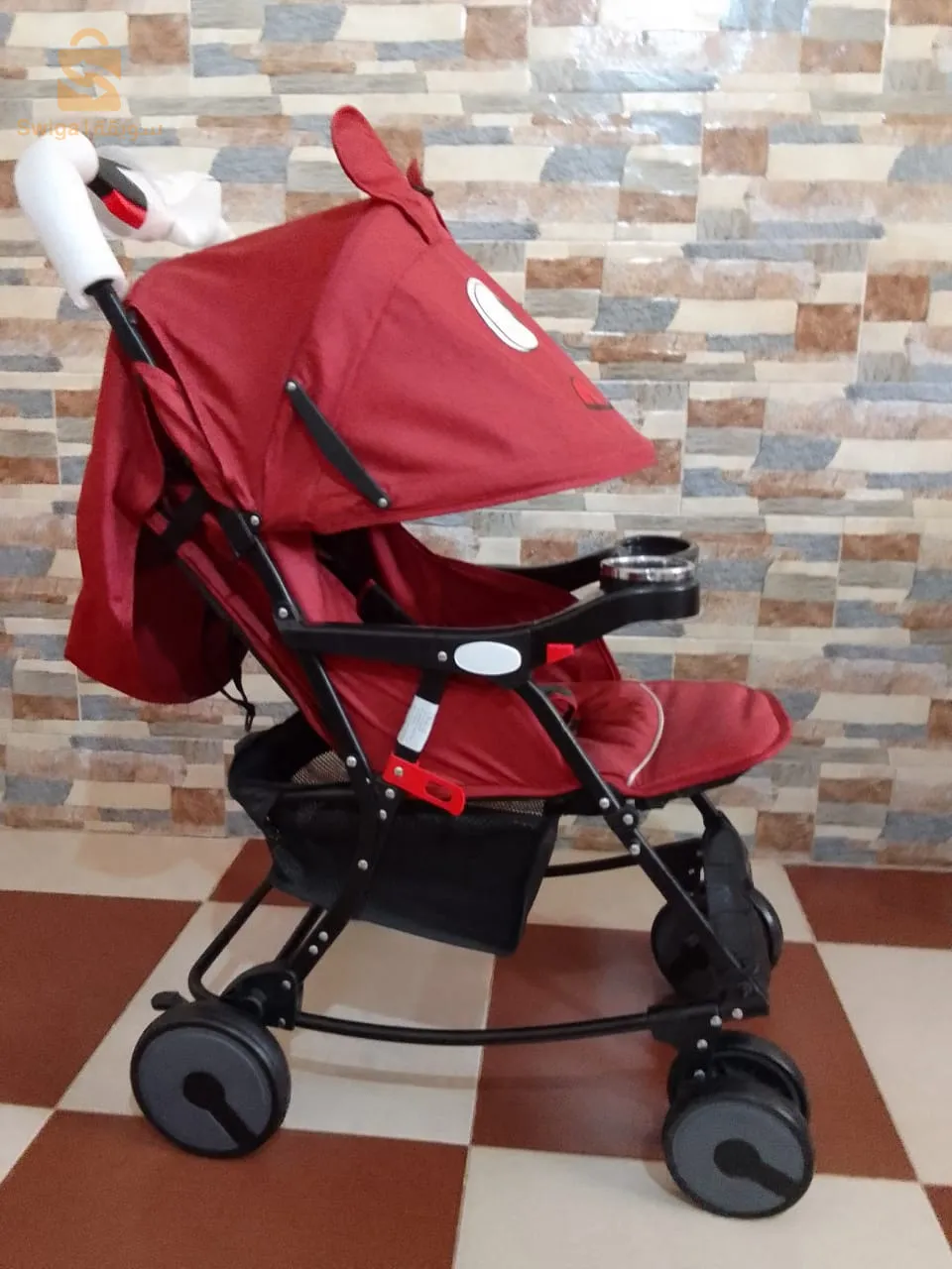 بوسات بالونوار