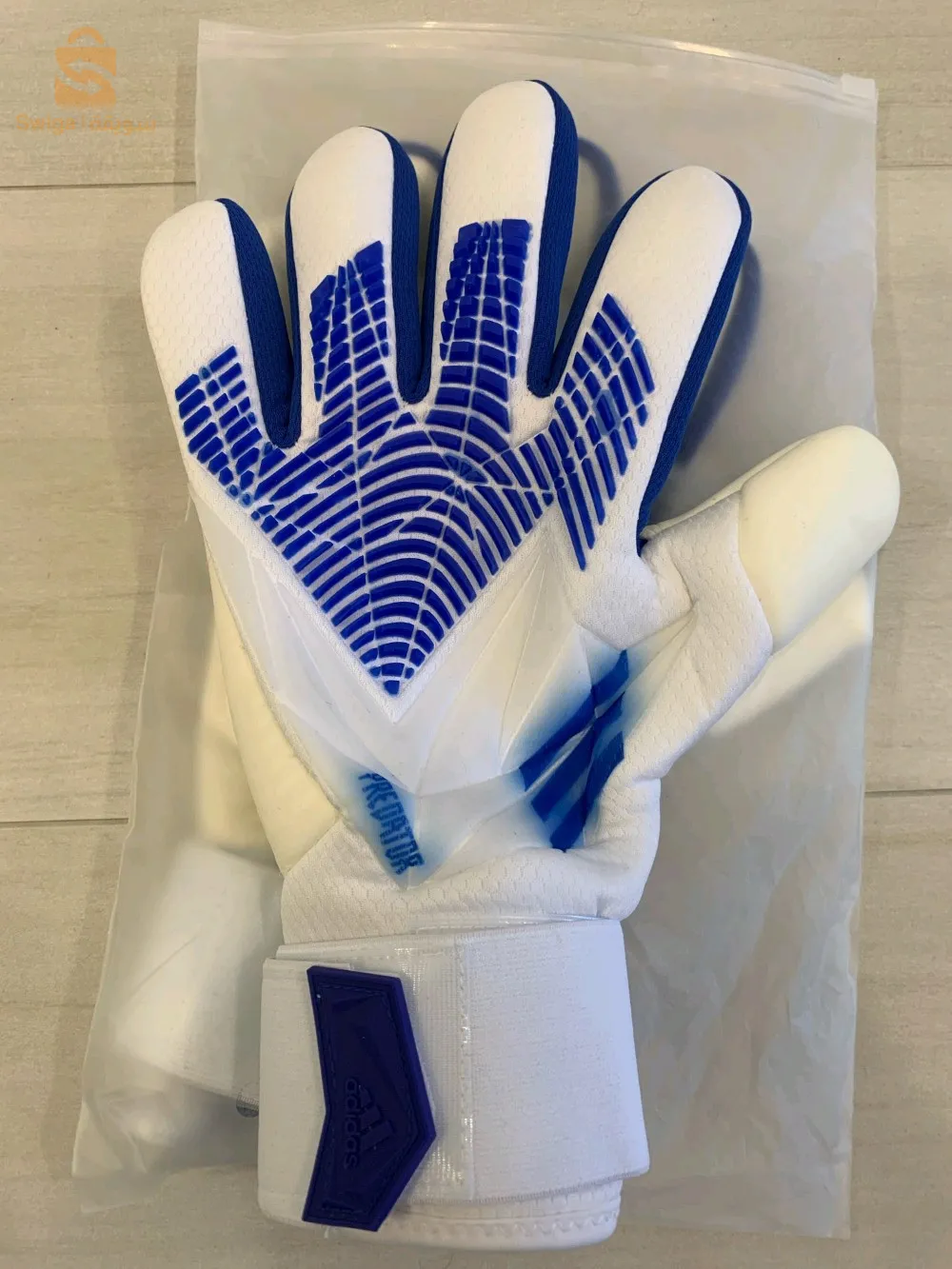 قفازات حارس مرمى