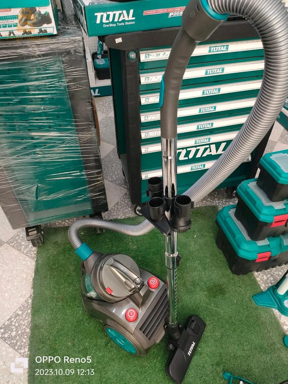 Aspirateur total 2000watt