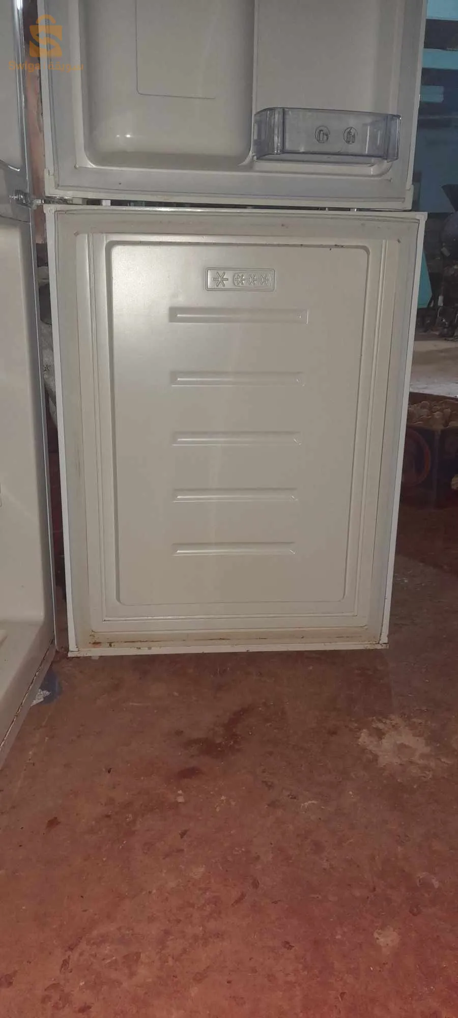 réfrigérateur Maxi power bon état march machallah