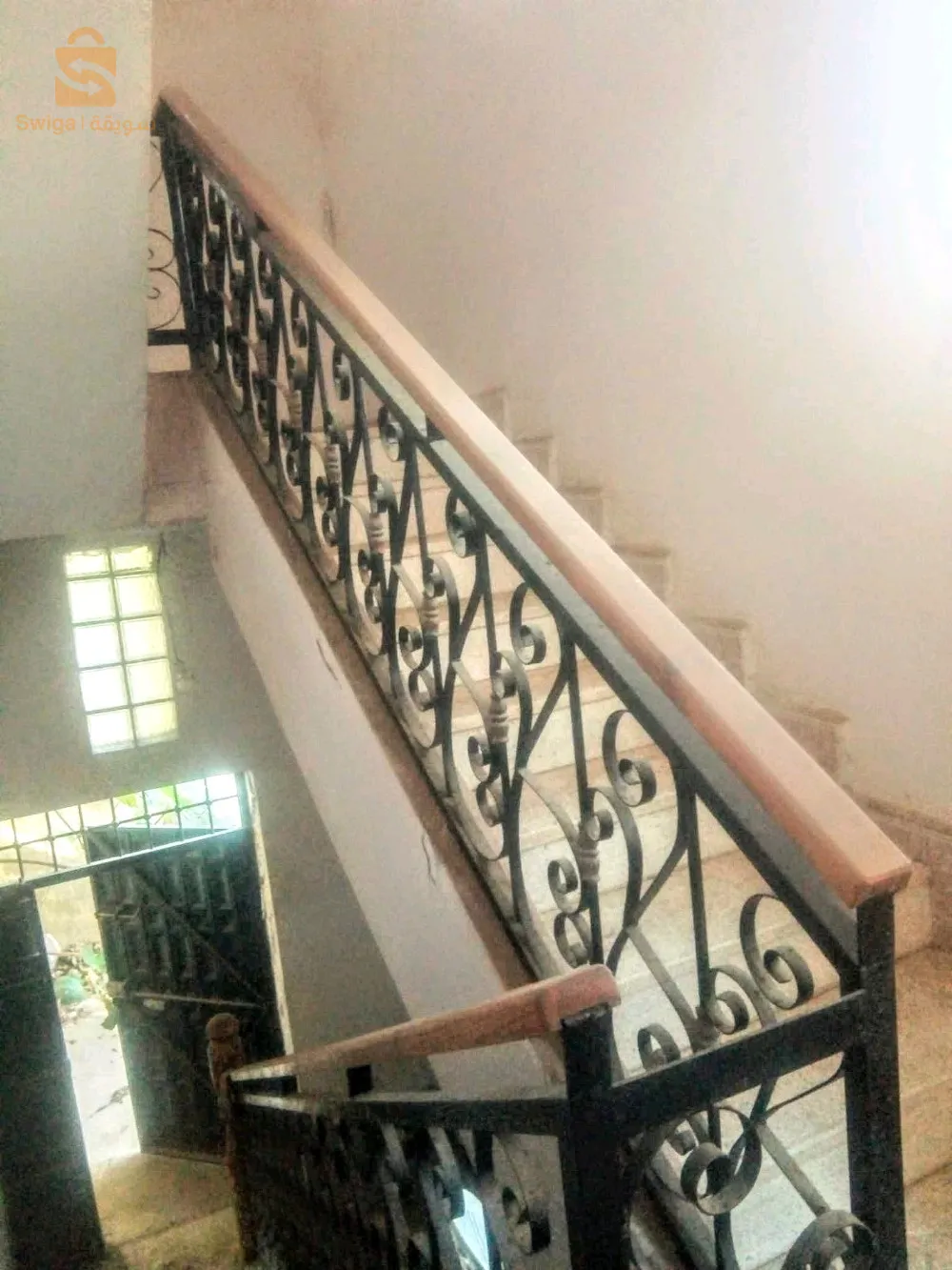 la source korso à proximité de la plage