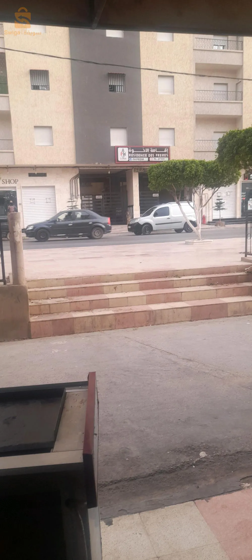 محل أكل خفيف للبيع أو التنازل بالمتريال تاعو و الكرية المتبقية فيه