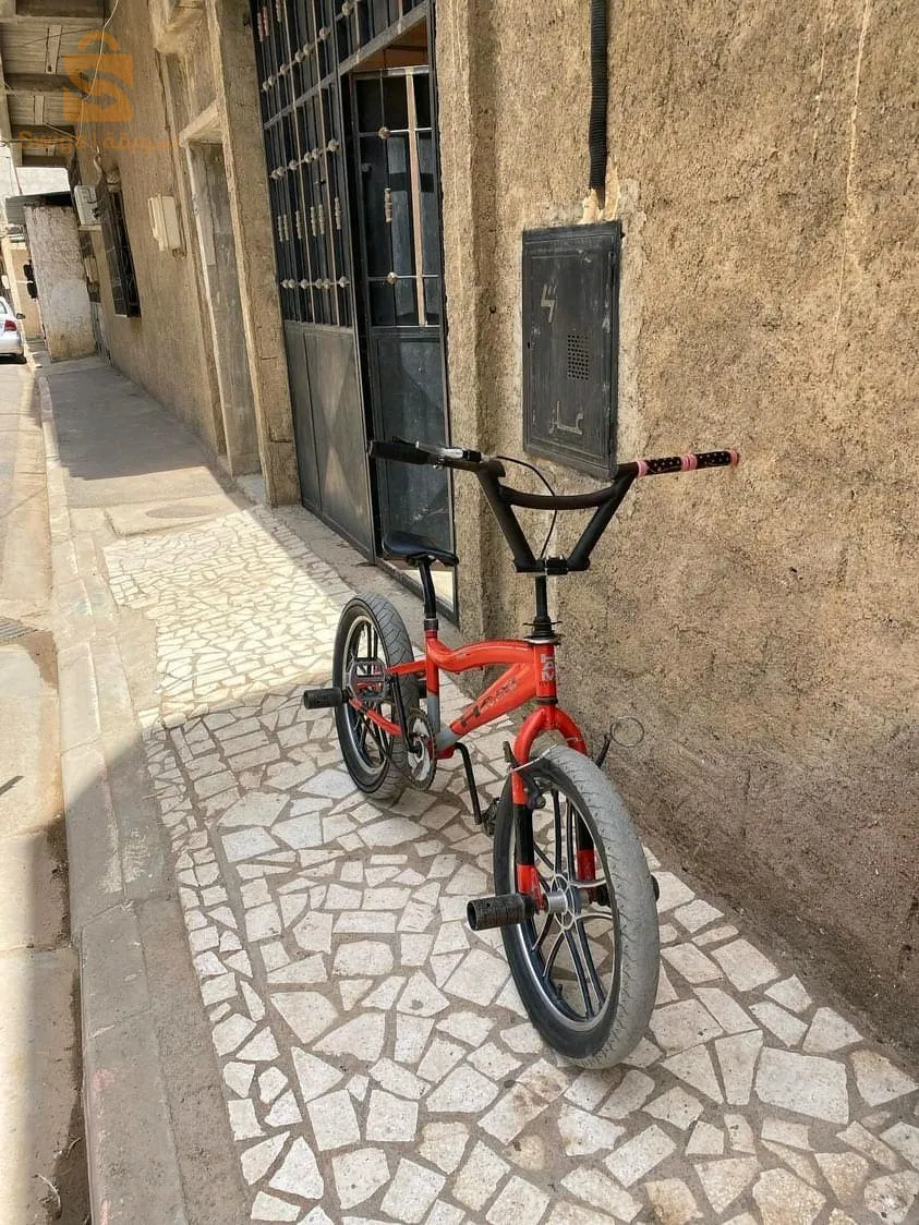 دراجة هوائية مستعمله