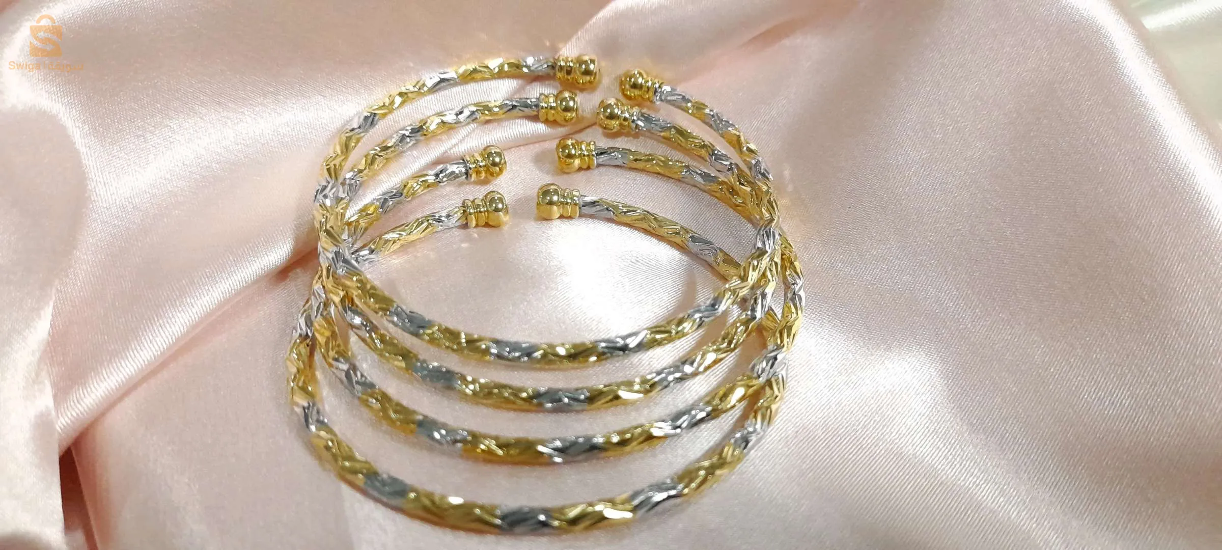 باسلي بلاكيور مثيل