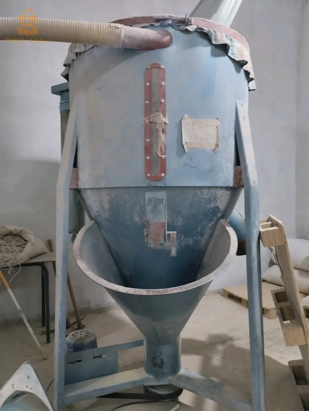 مطحنة عصرية