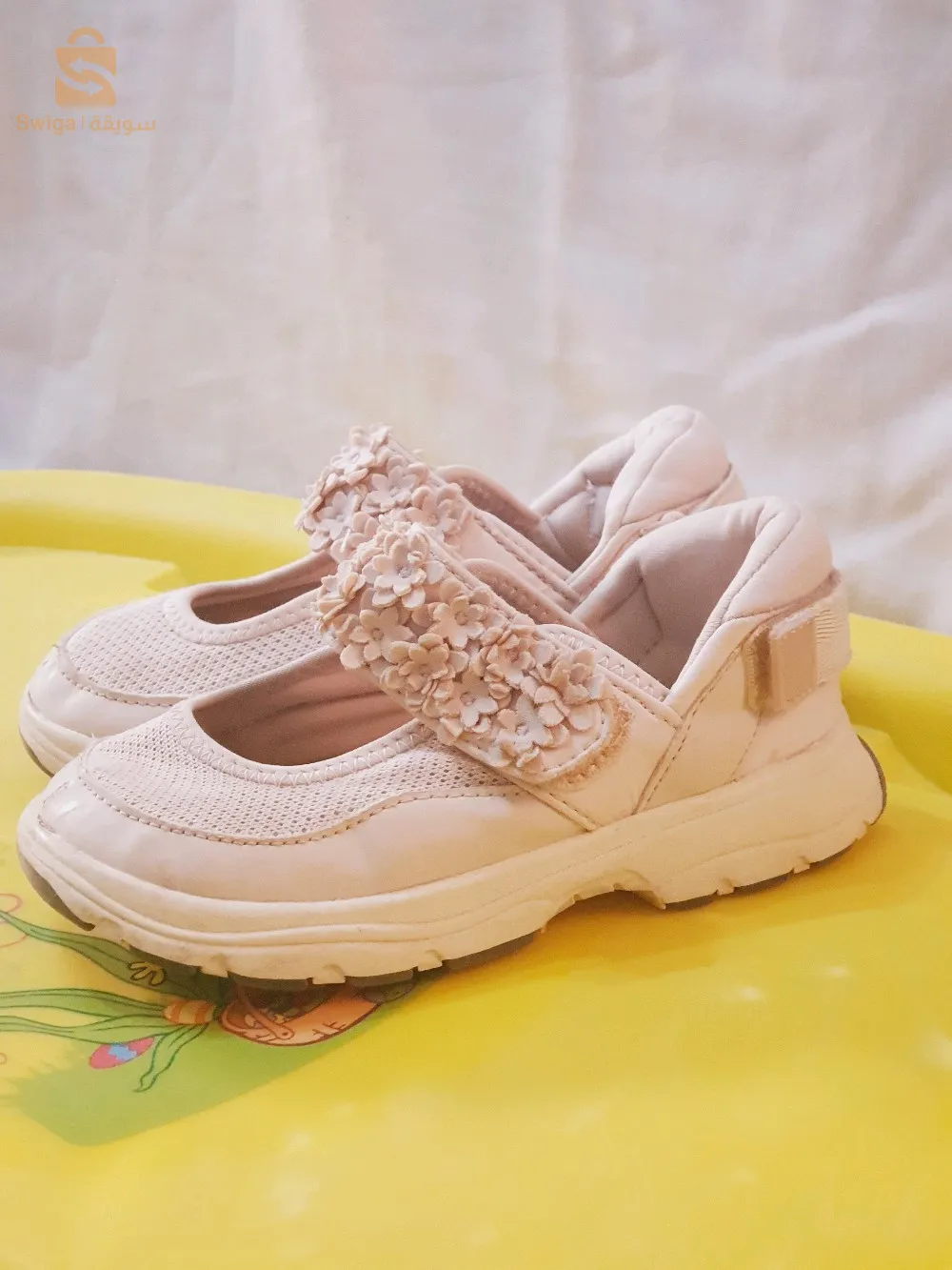 حذاء صيفي بنات من ماركة zara