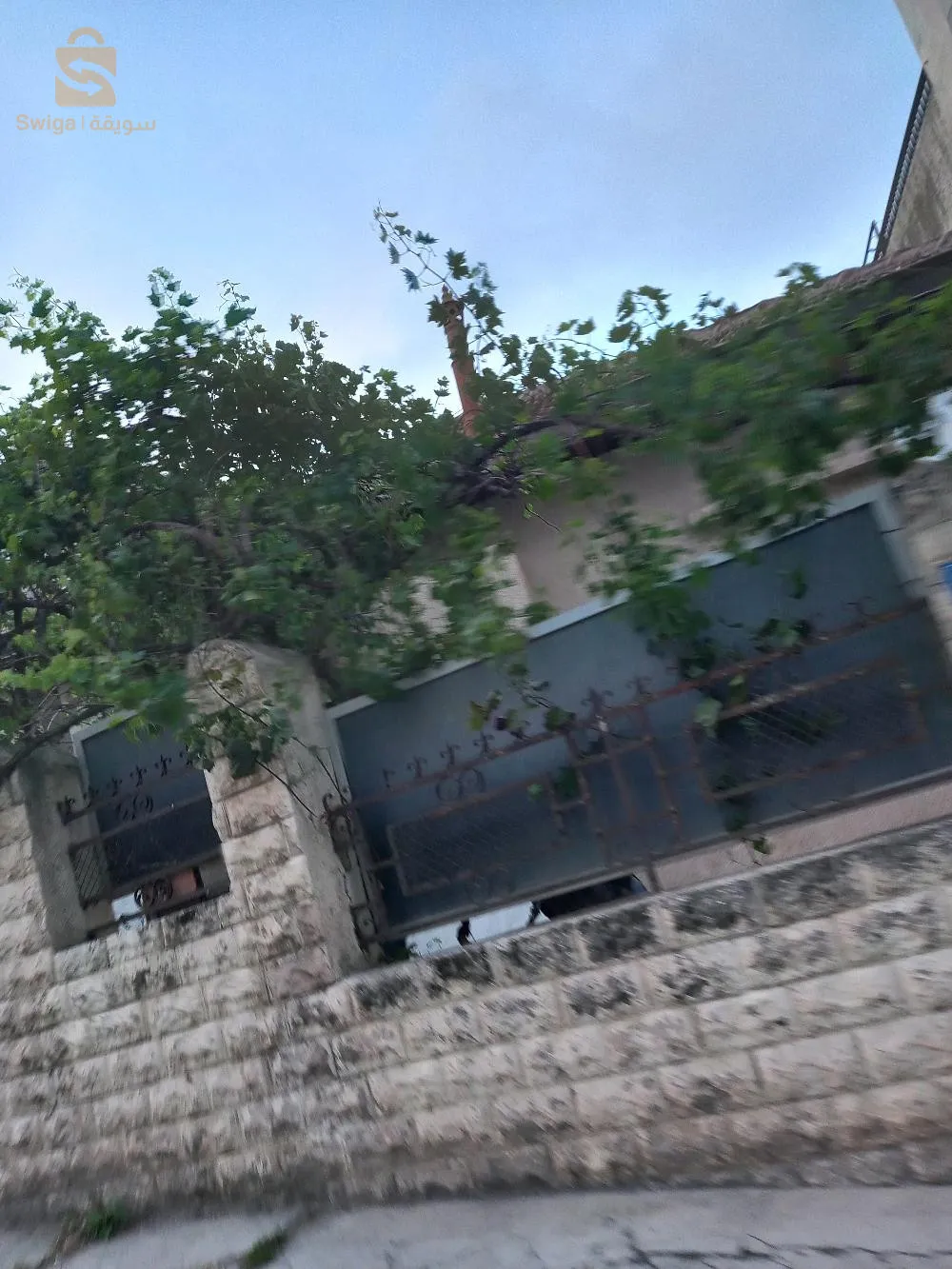 vend Villa R+2 à El biar à 100M du Ministère de la Justice