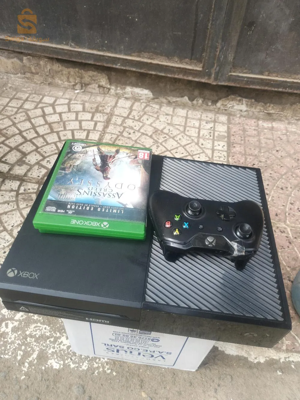 اكس بوكسone جديد فيه مانيطا وحدة اوريجينال و زوج سيديات اوريجينال