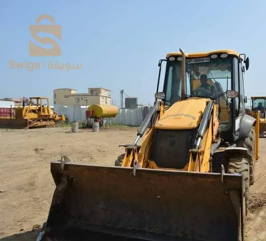 أبحث عن عمل مستقر