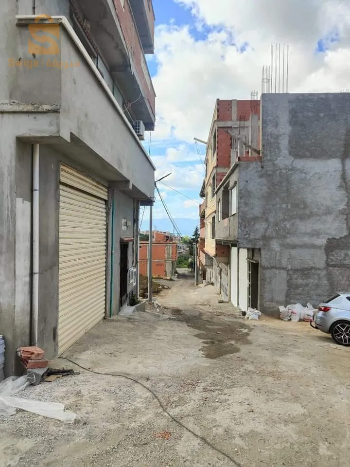 ☎️0550.95.34.62
بيع🔥قطع اراضي صالحة للبناء بلدية دويرة(رمضانية)الجزائر العاصمة تتوفر على كل المرافق و الوثائق 
✅عقد موثق ✅دفتر عقاري 
✅غاز ✅ماء✅كهرباء ✅مسجد+مدرسة ✅السعر : 3.500 للمتر 350 للار 
للمزيد من المعلومات اتصل :0550.95.34.62
0554.31.63.84